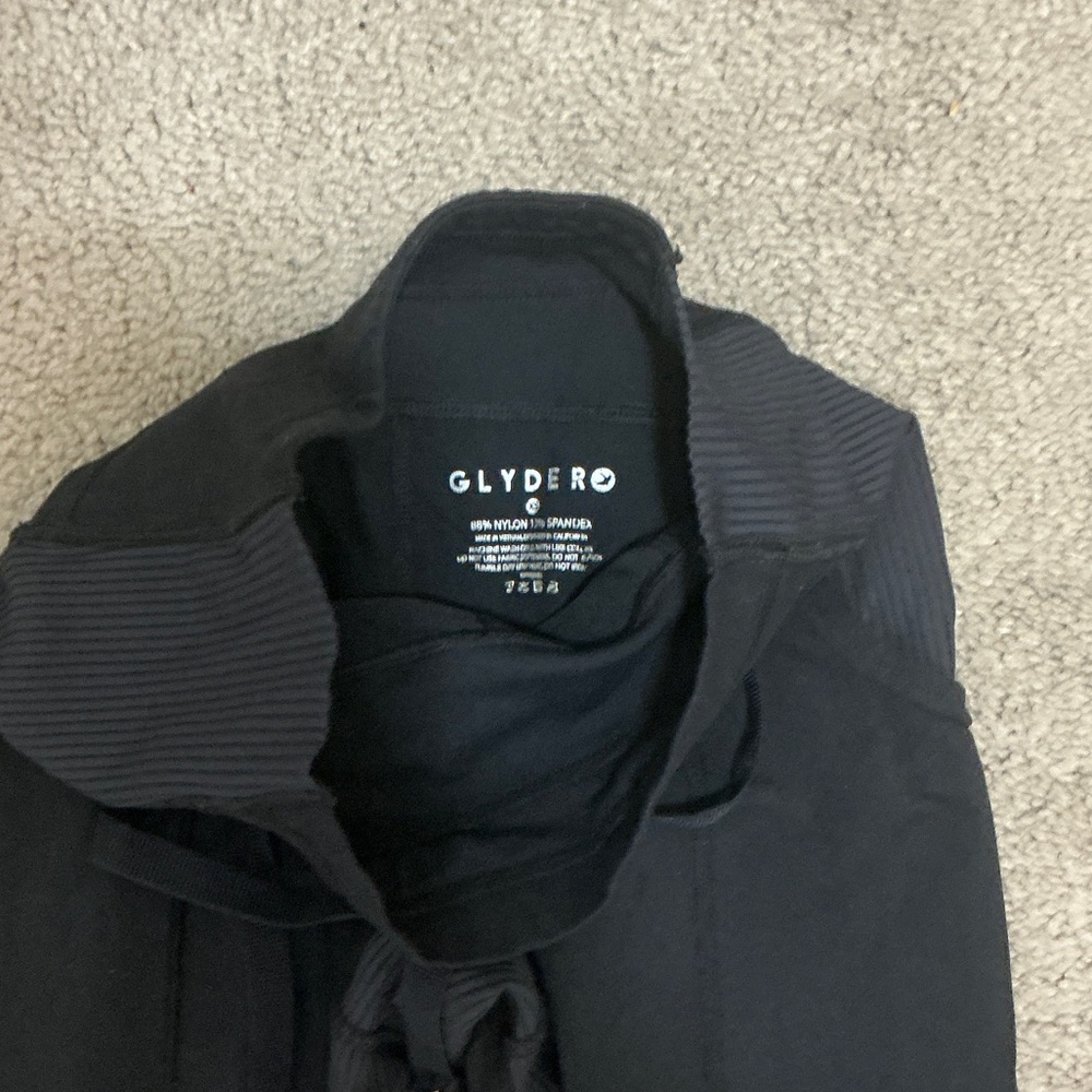 Glyder Classic Black Outerwear